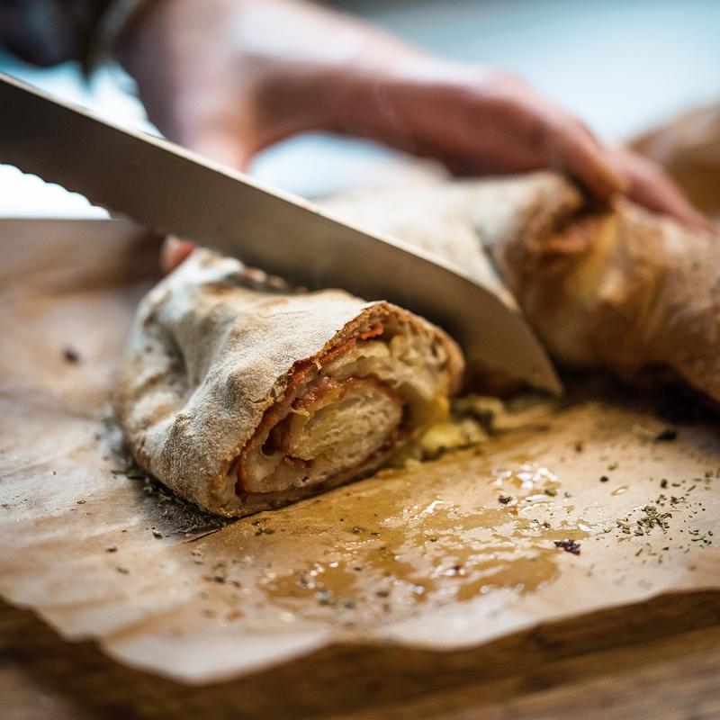 Bunnini pizzabun - Medium